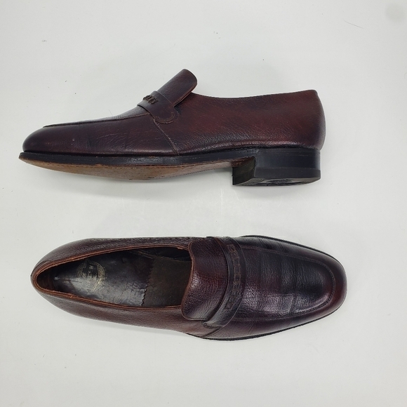 The Florsheim Shoe Men\'s 9.5 D Penny Loafers Distressed Leather Slip On Vintage
